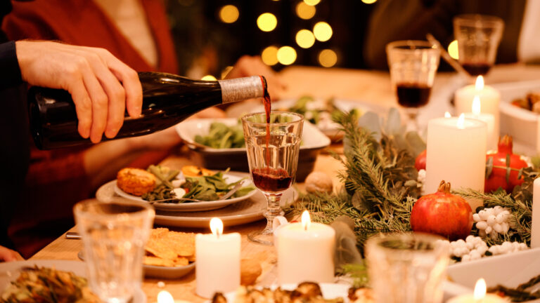Consumo consciente de alimentos: ¿Cómo celebrar la Navidad con indulgencia?  
