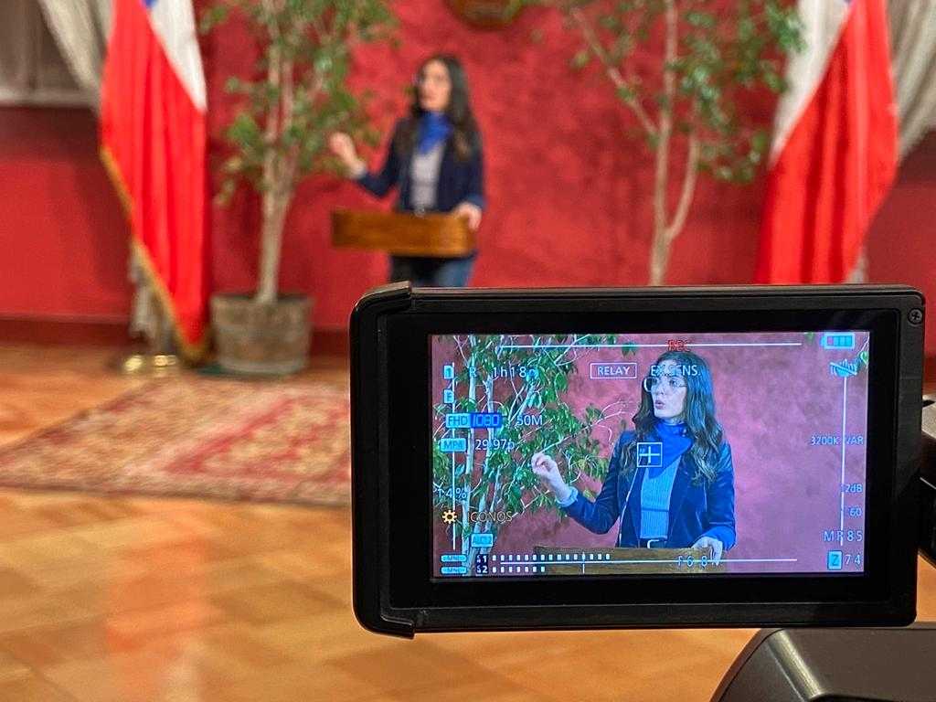 Camila Vallejo 11-07-22