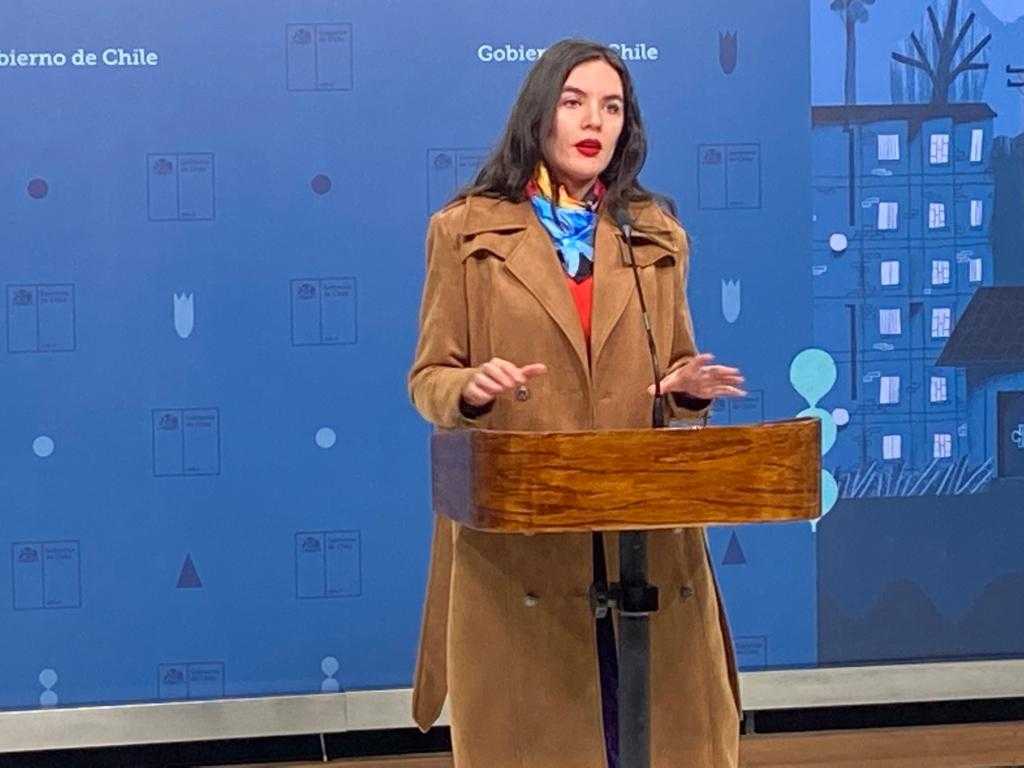 Camila Vallejo La Moneda 25-07-22