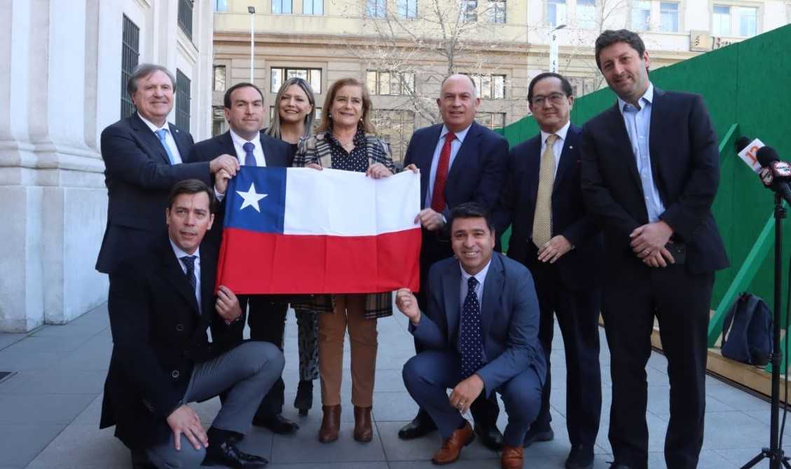 UDI La Moneda x acto Valparaíso 29-08-22