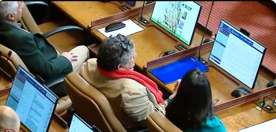 Opera Captura de pantalla_2022-11-08_145952_twitter.com