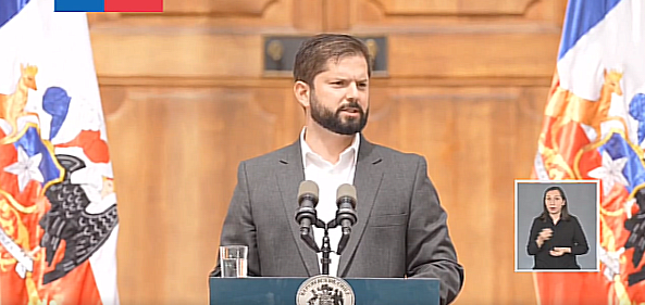 Opera Captura de pantalla_2023-01-07_170344_twitter.com