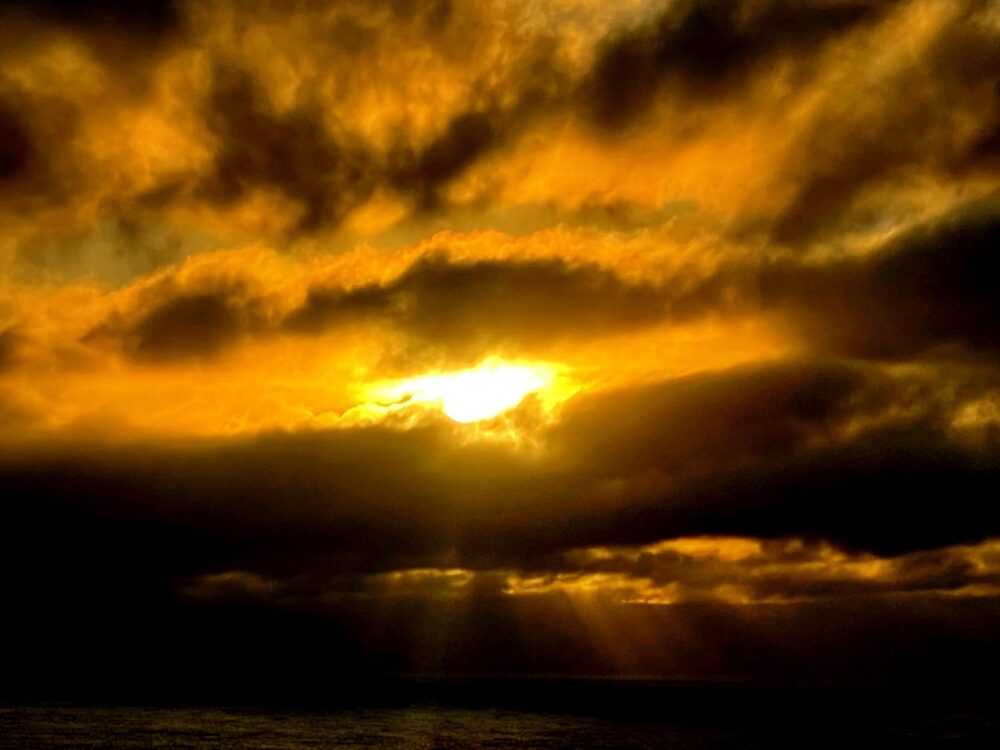 atardecer diosteamaenero2023contraste