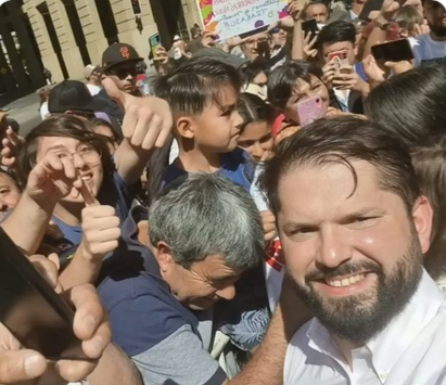 Screenshot 2023-03-11 at 14-28-24 gabriel boric - Búsqueda de Twitter _ Twitter