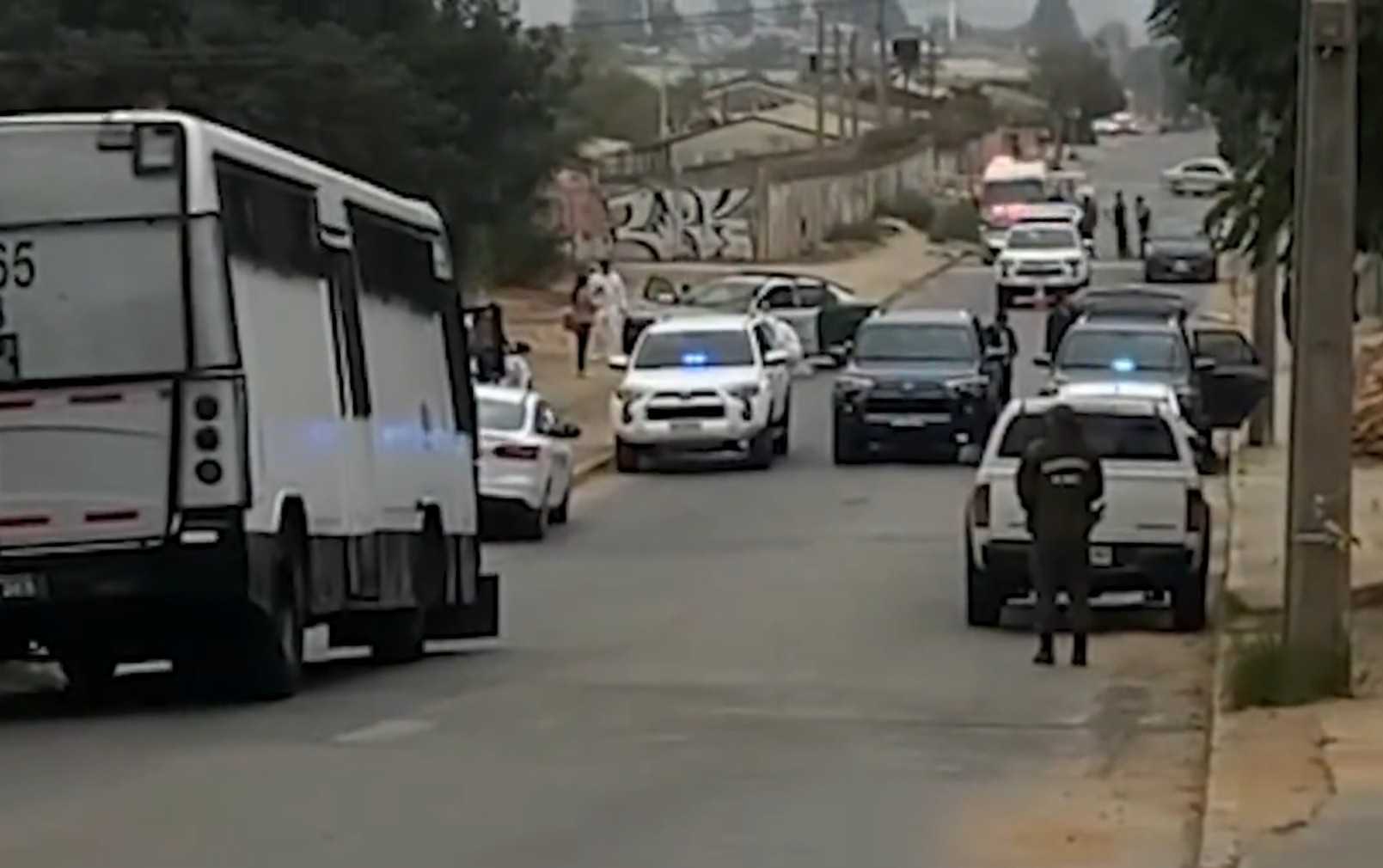 Screenshot_2023-03-26-14-10-53-136_com.twitter.android_2