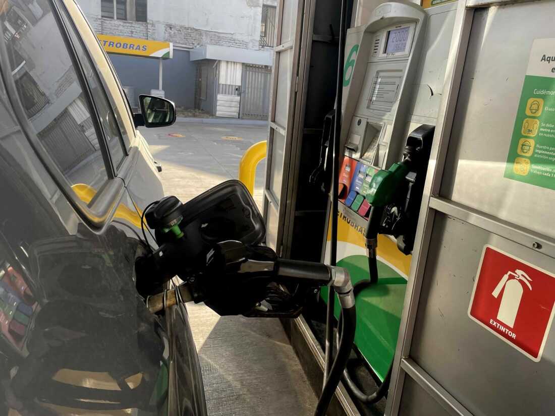 bencinacargafototematica