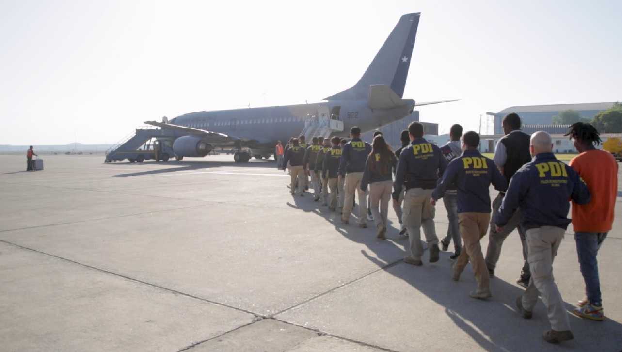 Expulsión de extranjeros 07-12-2023