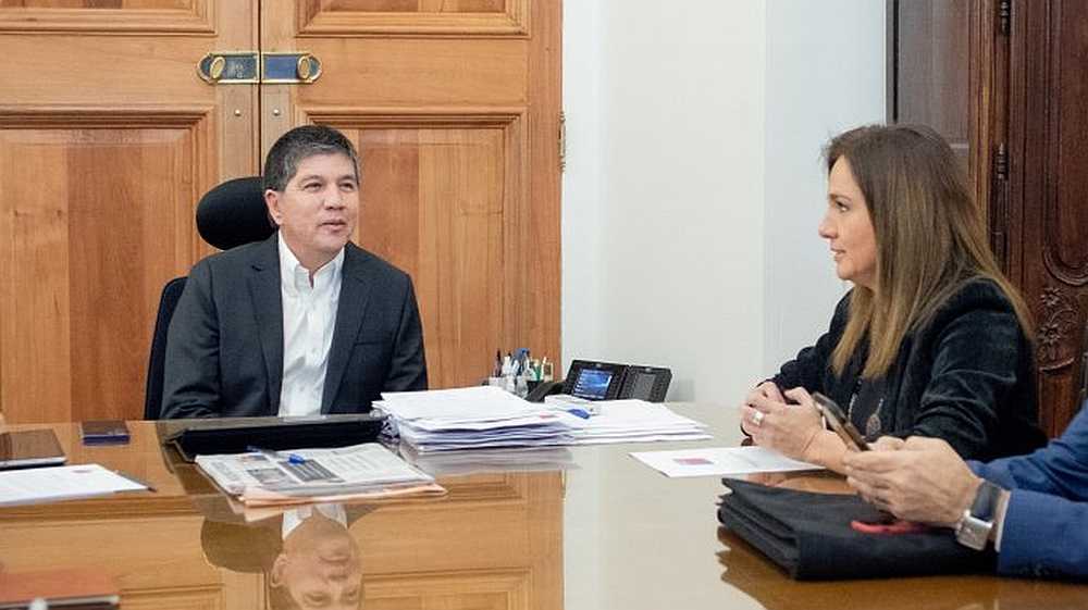 Manuel Monsalve y Gloria de la Fuente