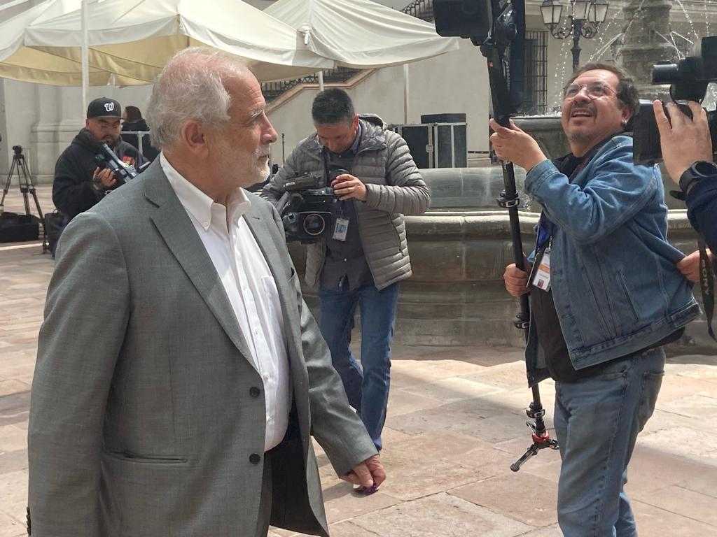 Ministro Carlos Montes La Moneda