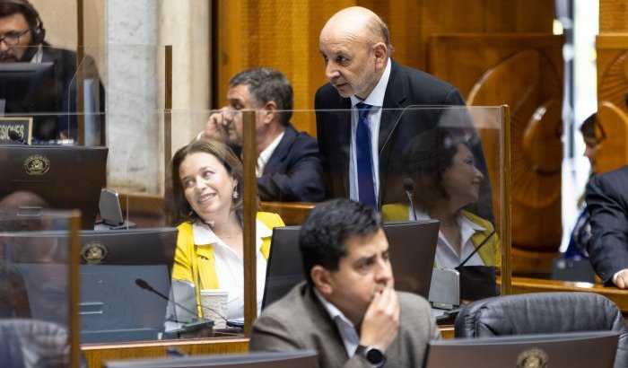 Sesión de Sala Senado N 99 Especial-28 senador Juan Luis Castro