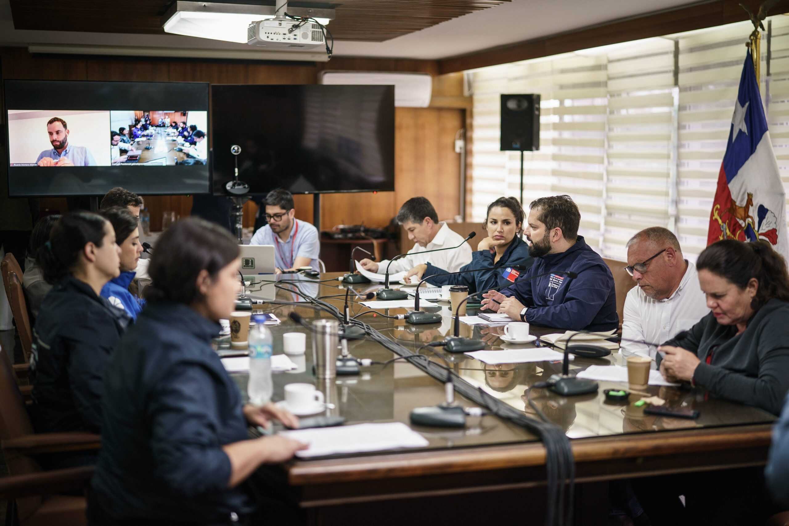 Pdte Boric y autoridades locales 06-02-2024