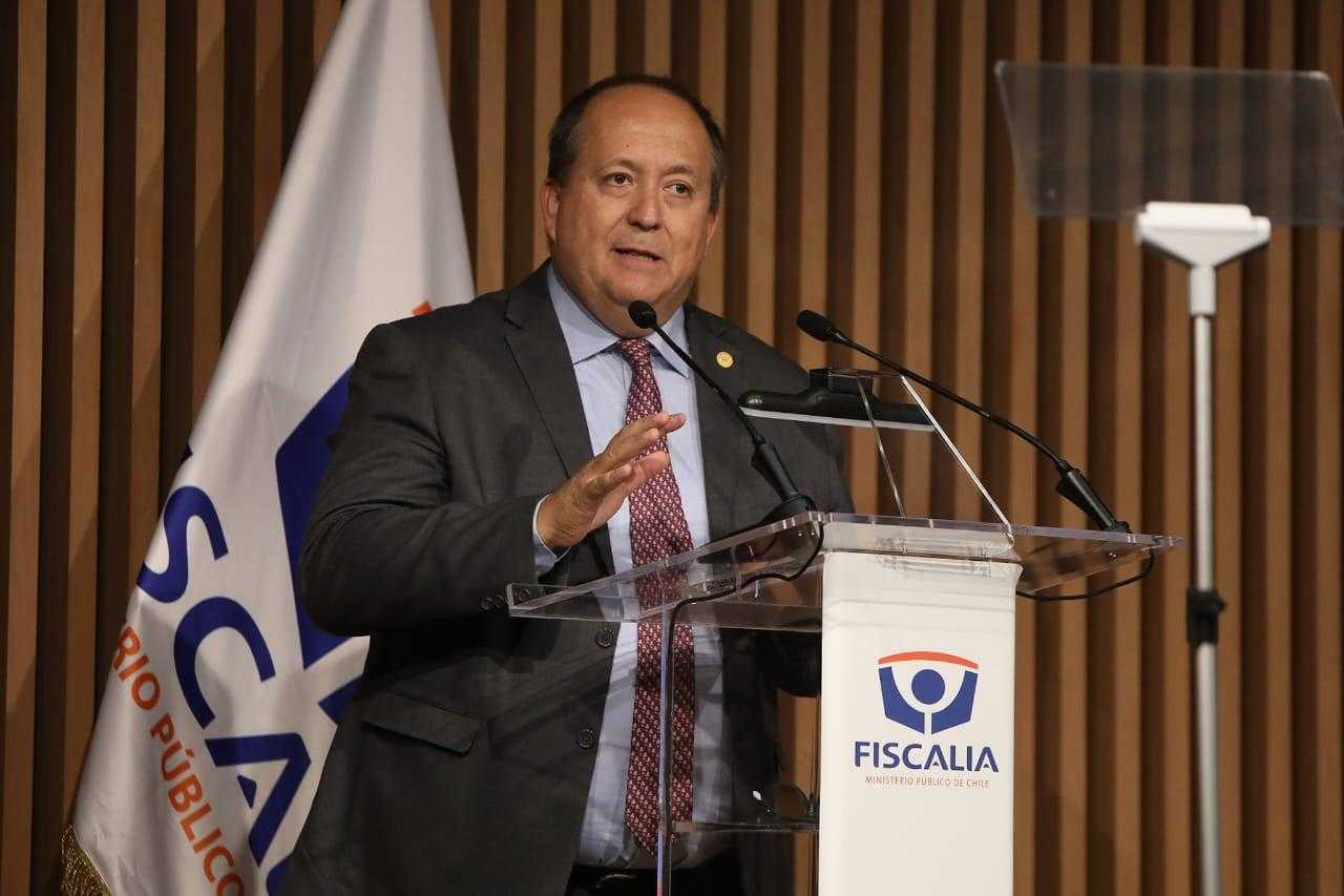 fiscal nacional Ángel Valencia