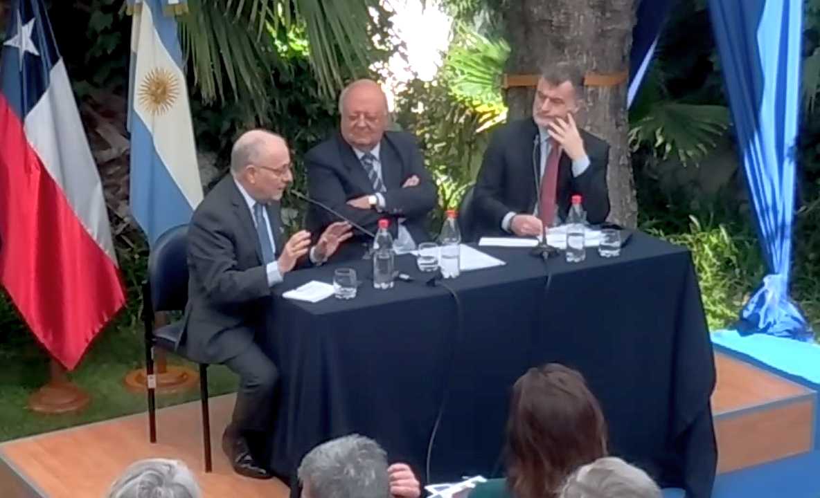 Serminario Instituto de Estudios Internacionales 2