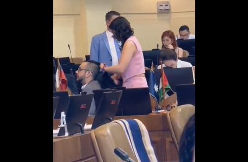 Opera Captura de pantalla_2024-11-13_200538_x.com