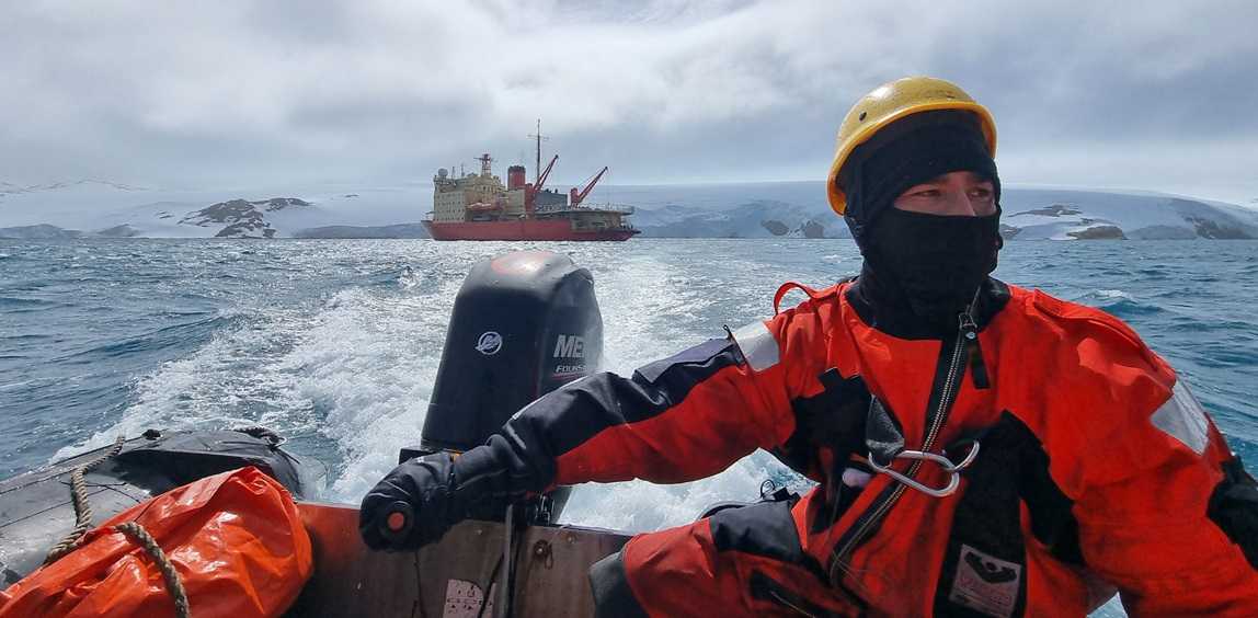 RH Almirante Irizar Argentina Campaña Antártica 2024-25