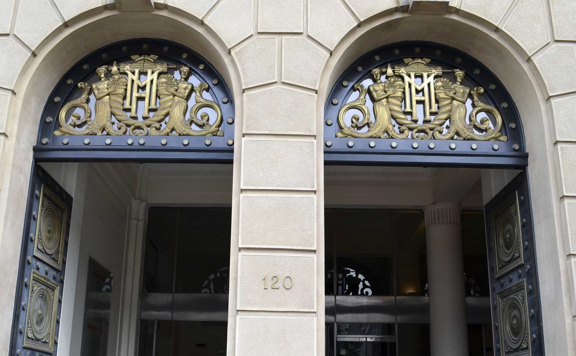 28397177977_f59a53a3fc_k