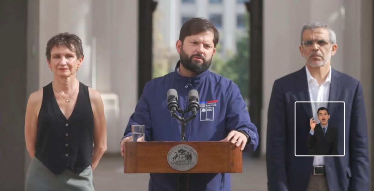 Opera Captura de pantalla_2025-02-08_104226_x.com