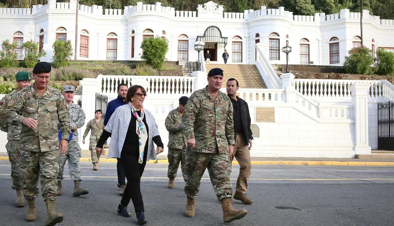 Visita ministra Delpiano a BN Talcahuano 28-03-2025