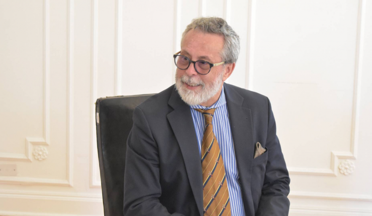 embajador Camilo Sanhueza