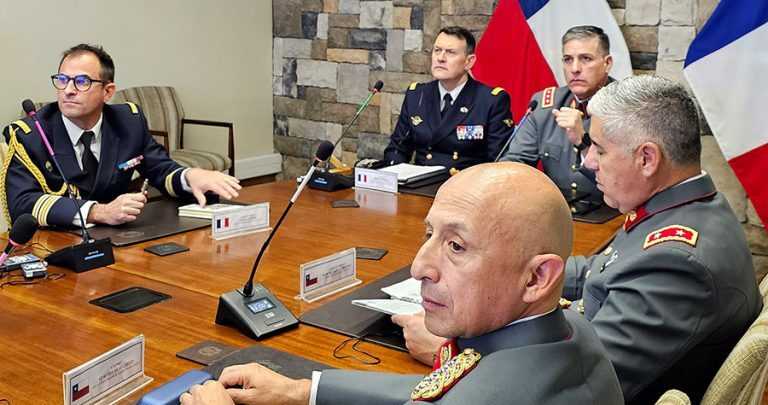 Reunion Estados Mayores Conjuntos Chile Francia Abril2025