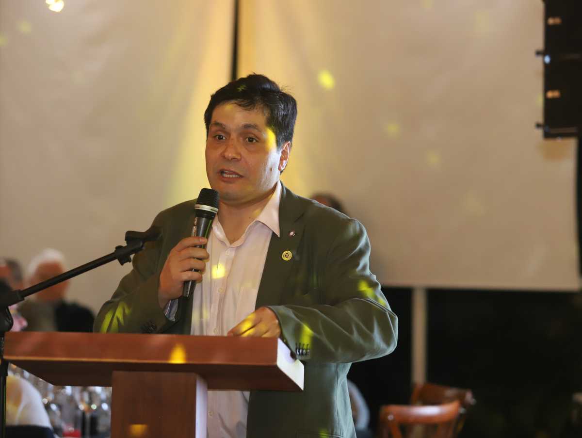 DR.-IVAN-MENDOZA-VICEPRESIDNTE-COLEGIO-MEDICO-DE-CHILE