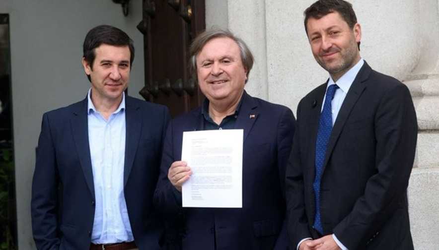 UDi por licencias medicas falsas La Moneda 22-05-2025