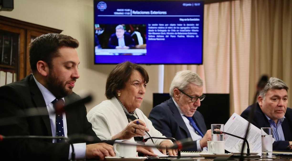 Ministra de Defensa Adriana Delpiano ante Comision RREE Cámara 03-06-2025