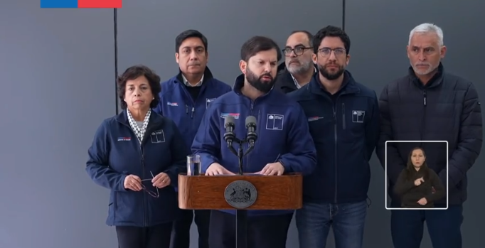 Opera Captura de pantalla_2025-08-02_134914_x.com