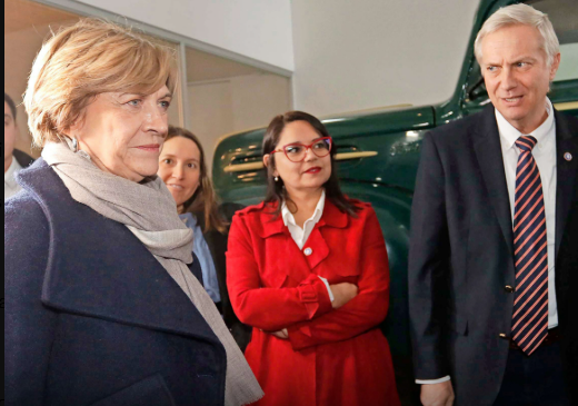 Opera Captura de pantalla_2025-08-04_125748_x.com