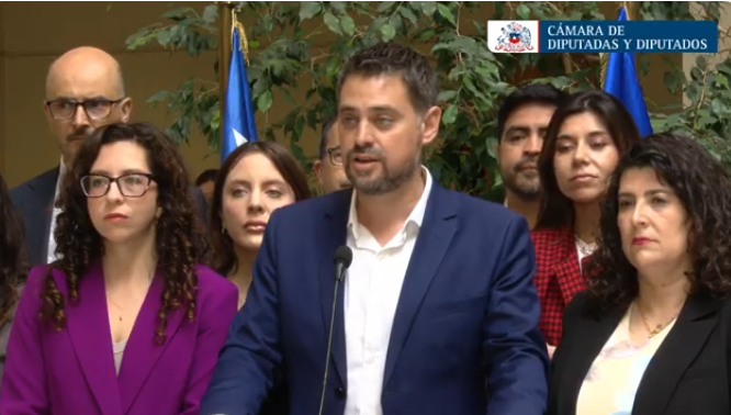 Opera Captura de pantalla_2025-09-30_163201_www.youtube.com