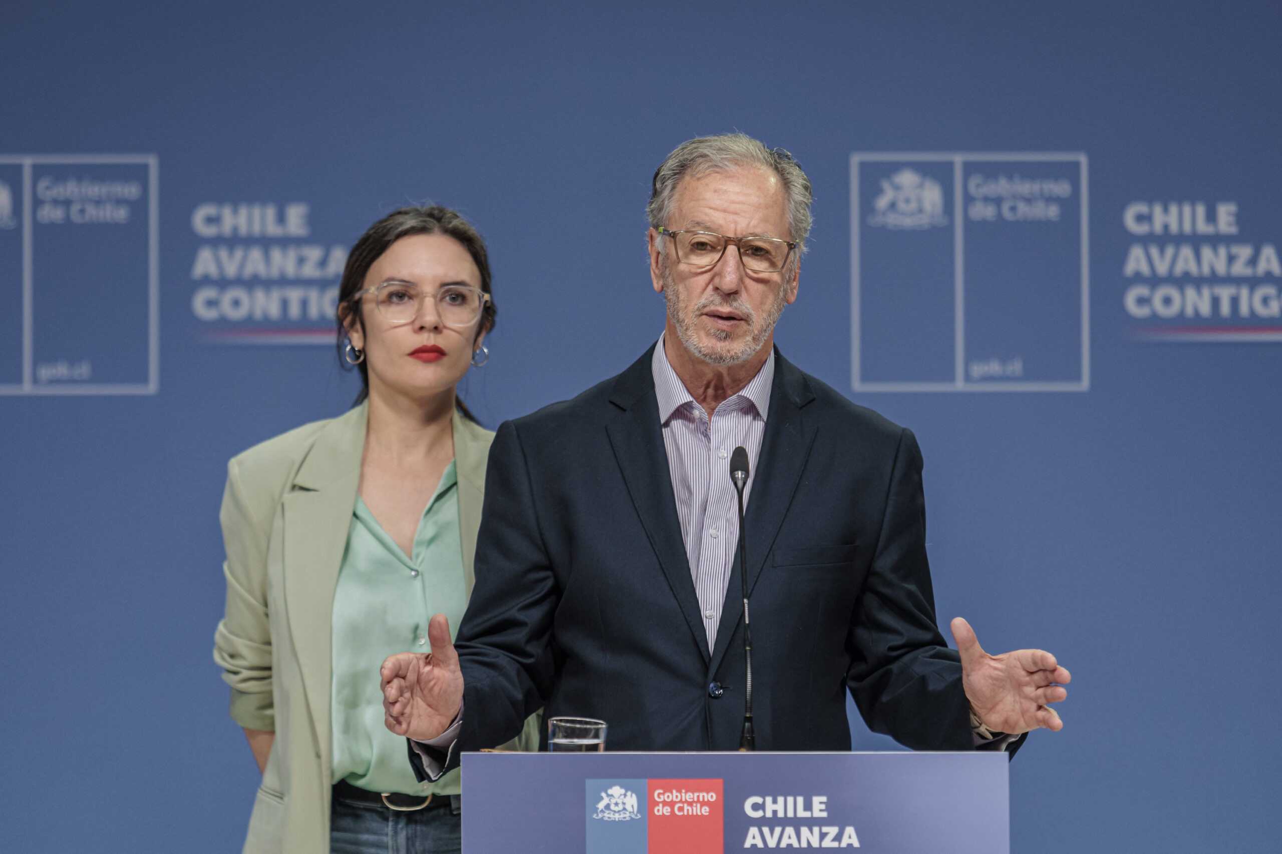 Biministro Álvaro García