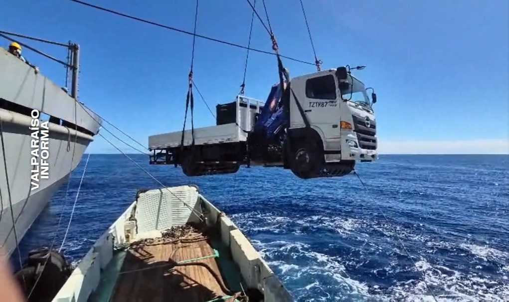 Camiones grua para Rapa Nui