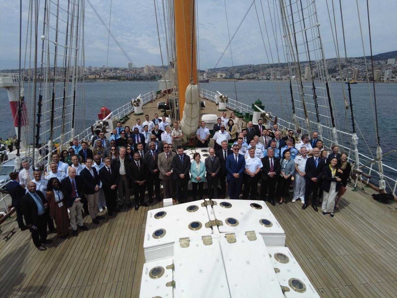 Visita ministros de Defensa SPDMM Valparaíso