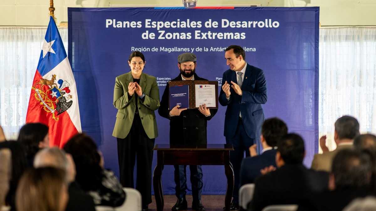Firma Nuevo Plan Especial de Desarrollo de Zonas Extremas para la Región de Magallanes