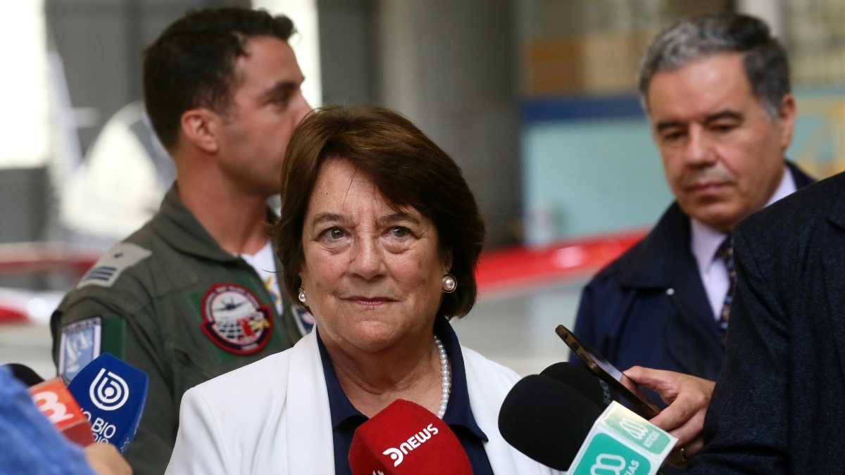 Ministra de Defensa Adriana Delpiano ENAER 25-11-2025