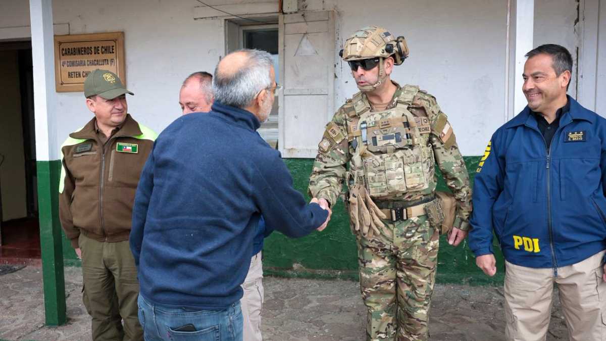 Ministro Luis Cordero en Complejo fronterizo Chungará 19-11-2025