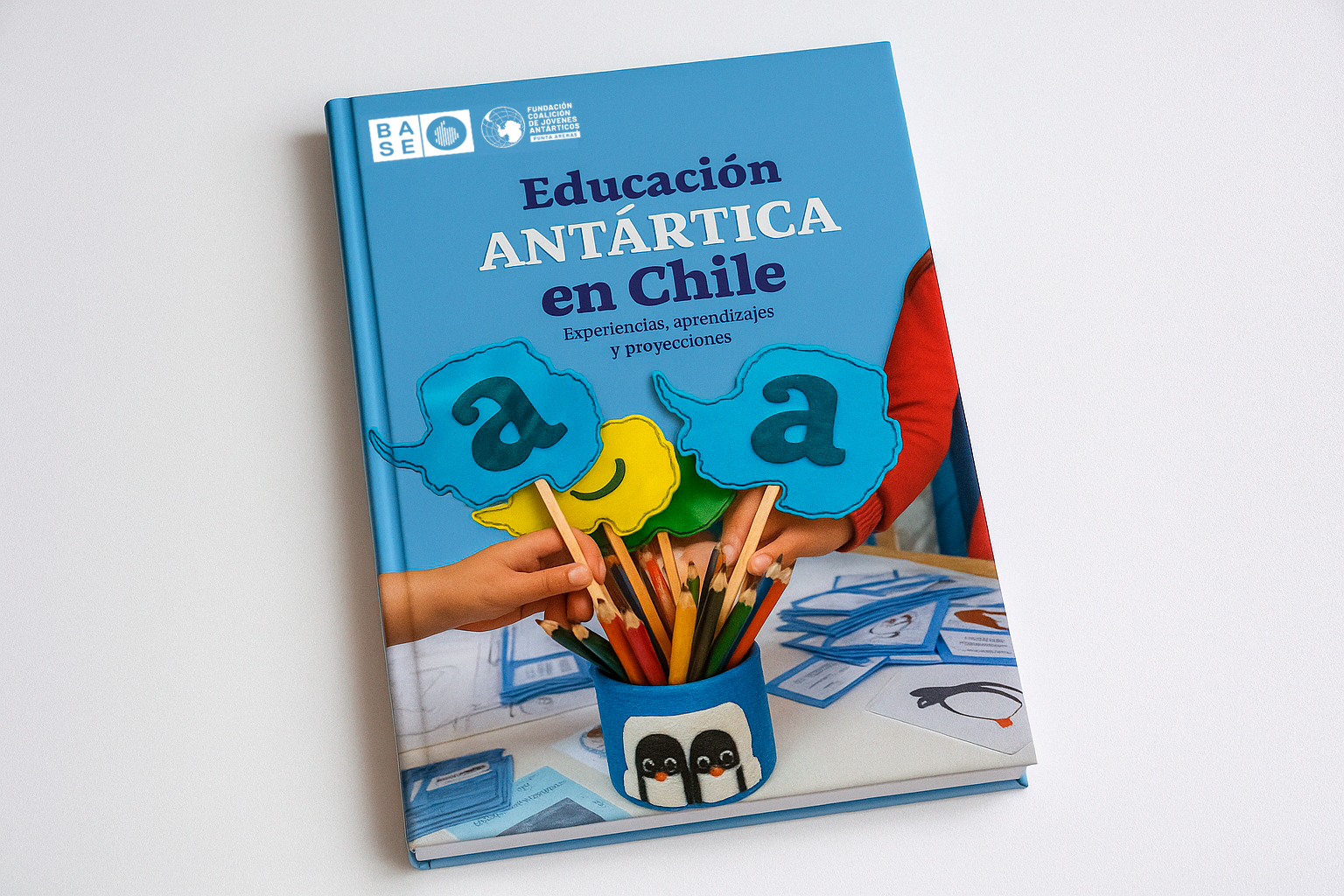 Portada libro Educacion Antartica en Chile_Instituto Milenio BASE