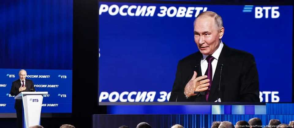 Foto Roman Naumov-Picvario Media-picture alliance