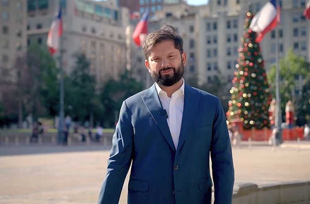 Pdte. Gabriel Boric Mensaje Navideño 2025 La Moneda 24-12-2025