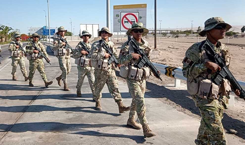 Soldados peruanos en frontera con Chile - Foto Agencia Andina