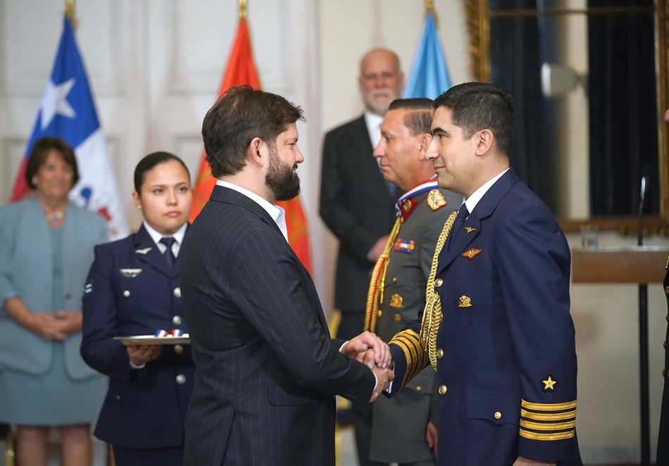 Condecoración edecanes Pdte. de la República La Moneda 16-02-2026