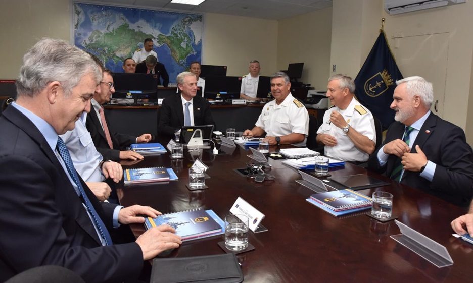 Reunión Pdte Kast con CJ Armada Almirante Fernando Cabrera 18-03-2026