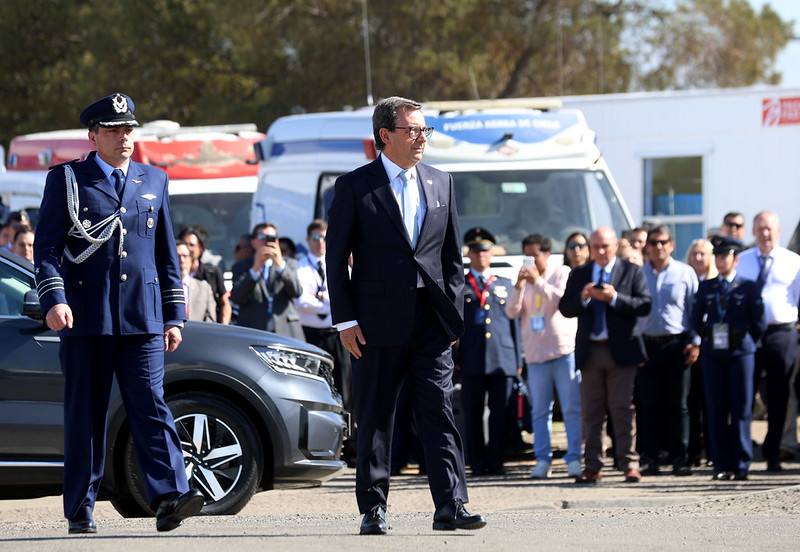 Barros dice que eventual recorte de 3% en Defensa será tratado con Quiroz y “podría ser menos”