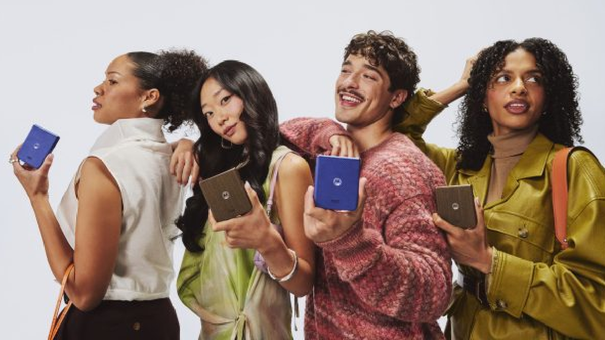 Motorola amplió su portfolio premium con nuevos signature, razr, edge y moto g: diseño y potencia, a mano