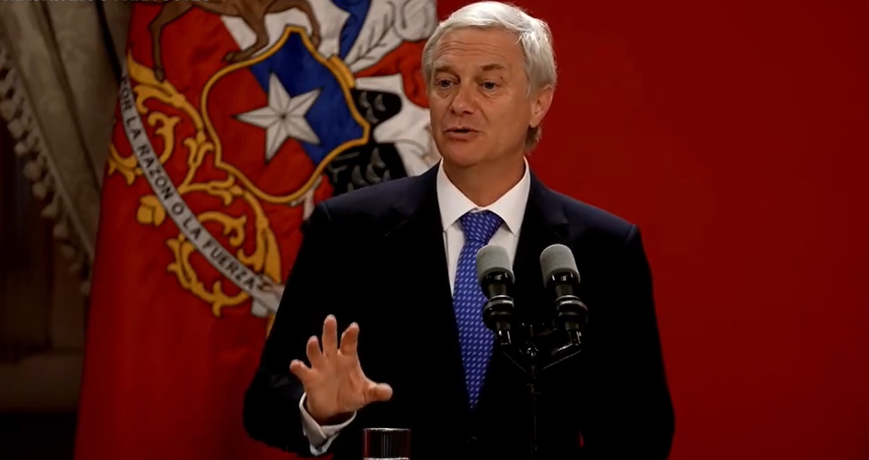 Pdte. Kast aseguró que "uno no cambia un Estado completo en un mes", al responder a críticas de la oposición