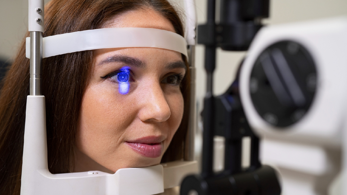 ¿Quiénes pueden hacerse una cirugía LASIK? Las señales que pueden dejarte fuera del procedimiento