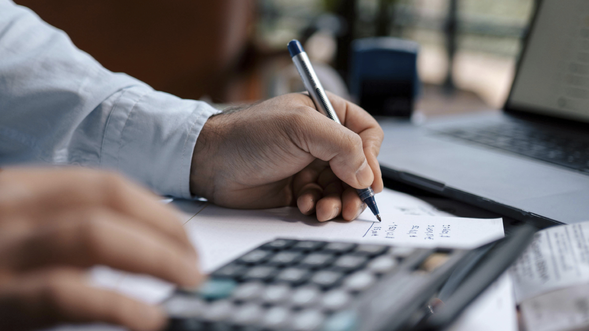 Alerta sobre sitios falsos que suplantan al SII en temporada de Operación Renta