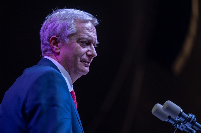 Pdte Kast no confirma ni descarta “royalty portuario” y pedirá a Quiroz reunirse con alcalde San Antonio por el tema