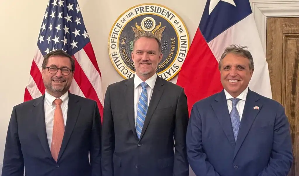 A dos meses de instalado en Washington, Embajador Ergas, despliega intensa agenda para recuperar la relación con EEUU