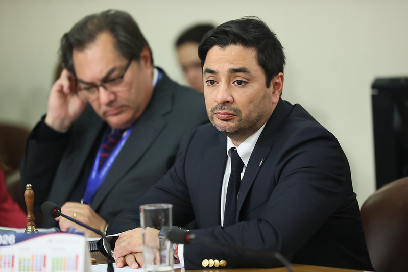 Diputado Carter dice que reunión Kast-Milei es una “buena” oportunidad para zanjar controversia por Estrecho de Magallanes